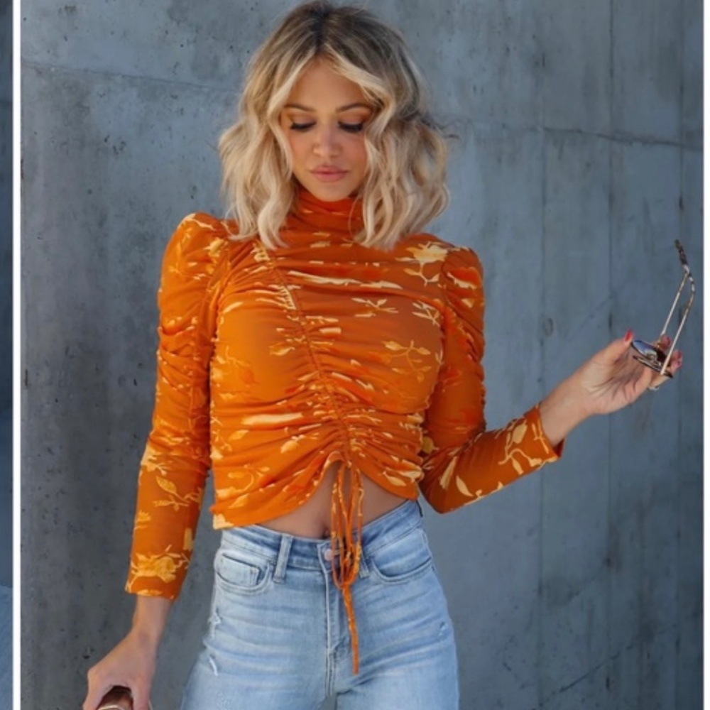 VICI SUNNY DAWN BURNOUT VELVET MOCK NECK RUCHED TOP - ORANGE